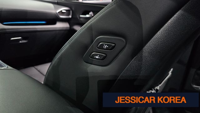2022 Hyundai The New Santa Fe - Thumbnail 2