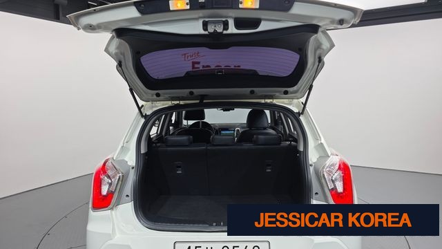 2016 KG Mobility Tivoli - Thumbnail 9