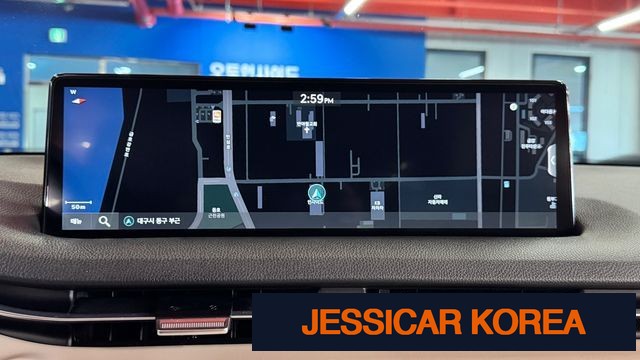 2023 Genesis GV70 - Thumbnail 3