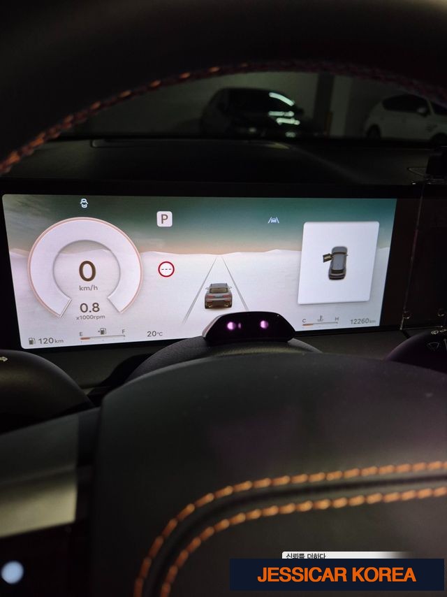 2025 Genesis GV70 - Thumbnail 7