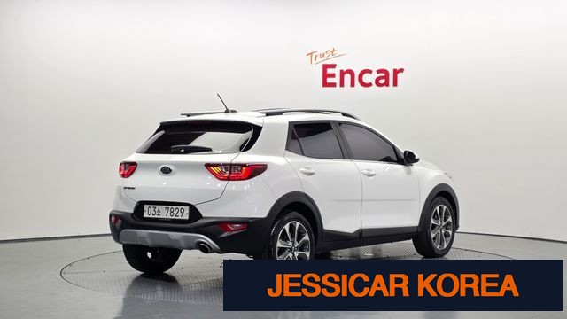 2018 Kia stonic - Thumbnail 5
