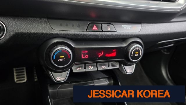 2018 Kia stonic - Thumbnail 10