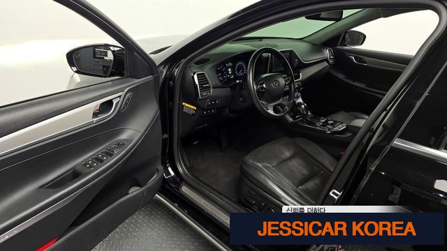 2018 Hyundai Grandeur IG - Thumbnail 10
