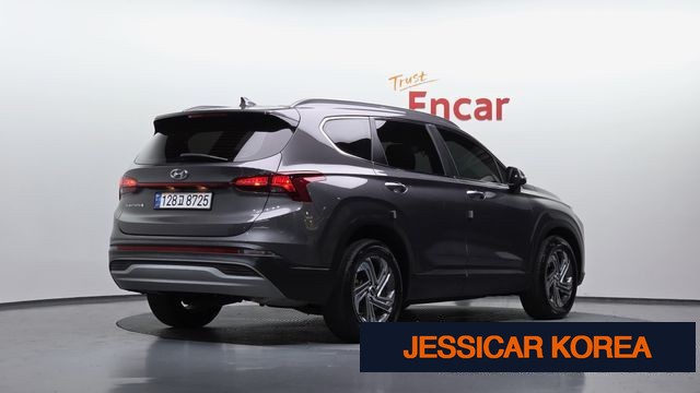 2021 Hyundai The New Santa Fe - Thumbnail 4