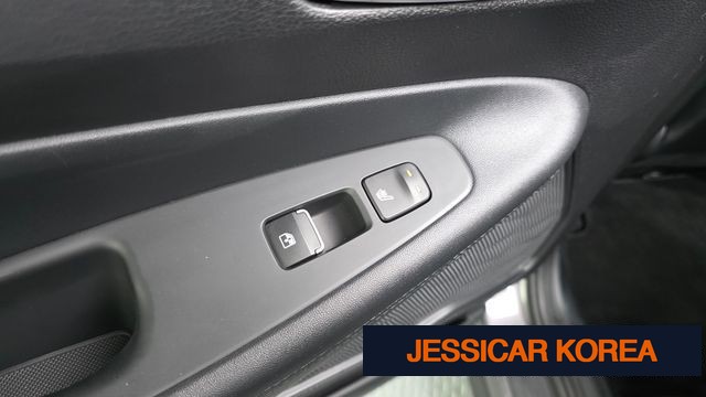 2021 Hyundai The New Santa Fe - Thumbnail 6