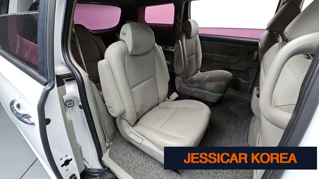 2019 Kia The New Carnival - Thumbnail 2