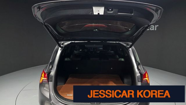 2021 Hyundai The New Santa Fe - Thumbnail 4