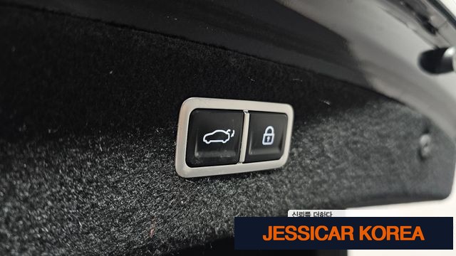 2022 Genesis G80 (RG3) - Thumbnail 7
