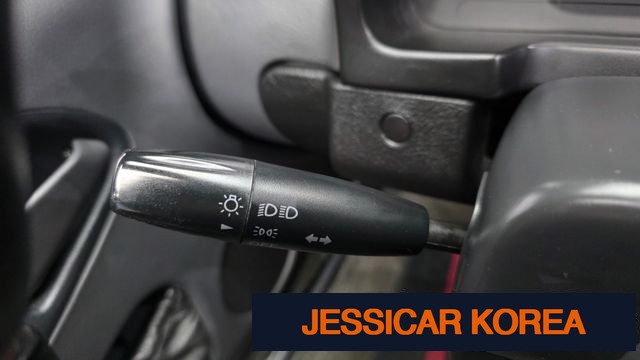 1998 Kia Elan - Thumbnail 5