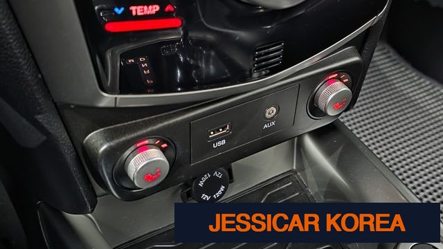 2016 KG Mobility Tivoli - Thumbnail 2