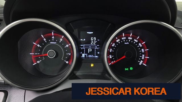 2016 KG Mobility Tivoli - Thumbnail 8