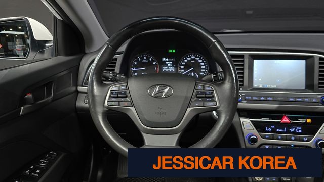 2016 Hyundai Avante AD - Thumbnail 9
