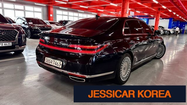 2021 Genesis G90 - Thumbnail 2