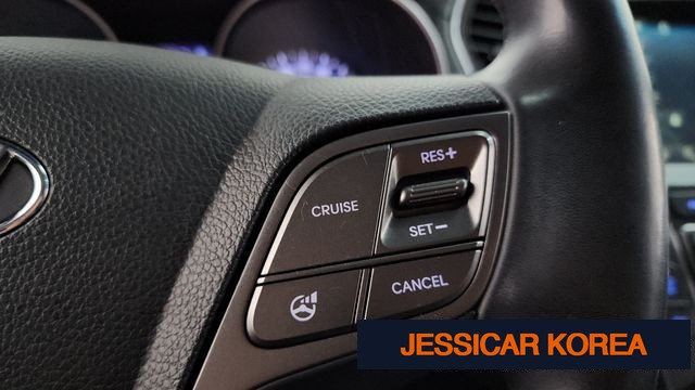2015 Hyundai Santa Fe DM - Thumbnail 8