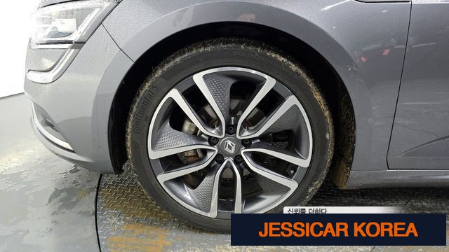 2016 Renault Korea SM6 - Thumbnail 5