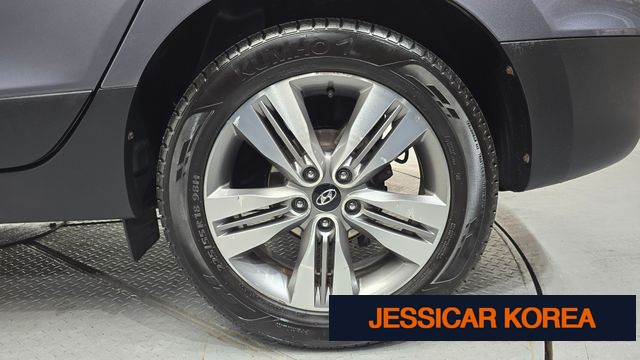 2014 Hyundai new tucson ix - Thumbnail 10