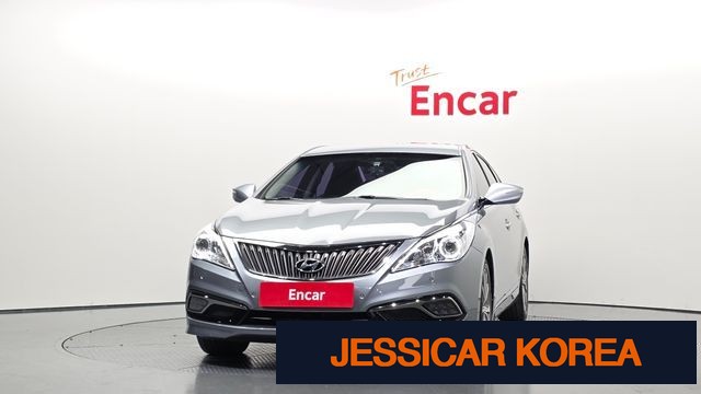 2016 Hyundai Grandeur HG - Thumbnail 3