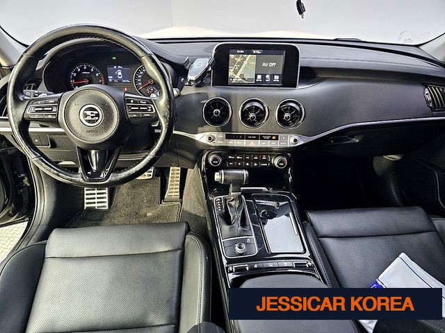 2018 Kia Stinger - Thumbnail 4
