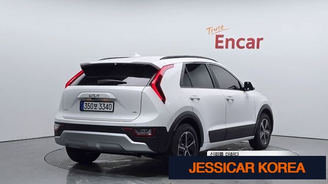 2026 Kia The All New Niro - Thumbnail 2