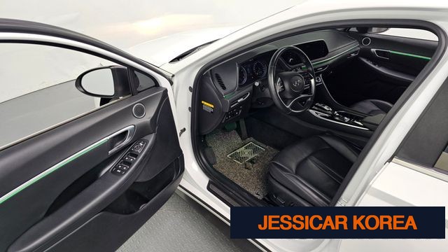 2020 Hyundai Sonata (DN8) - Thumbnail 4