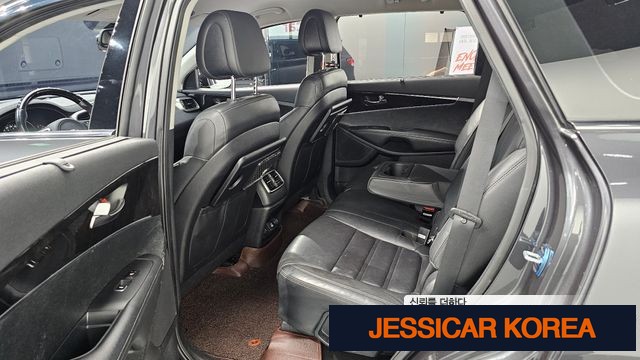 2015 Kia All New Sorento - Thumbnail 2