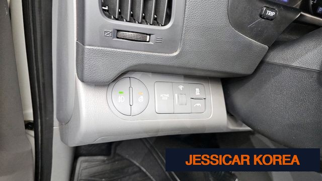 2019 Hyundai The New Grand Starex - Thumbnail 6