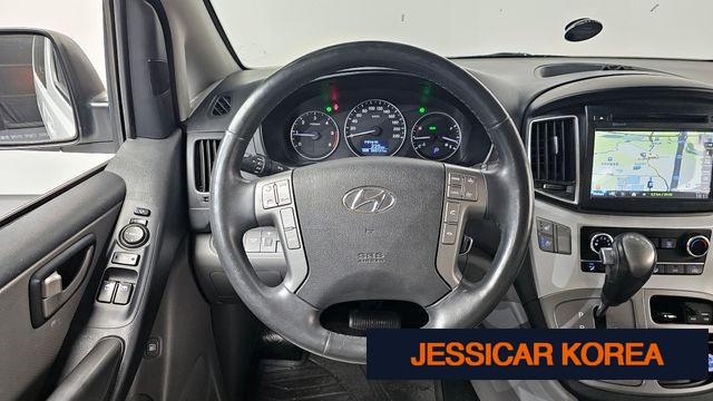 2019 Hyundai The New Grand Starex - Thumbnail 8