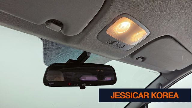 2019 Hyundai The New Grand Starex - Thumbnail 2