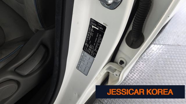 2018 Kia Soul EV - Thumbnail 9