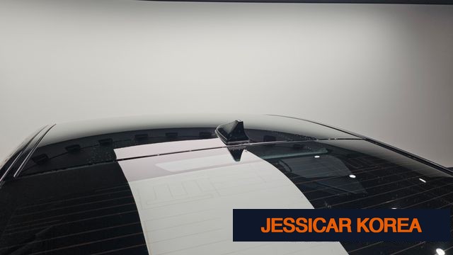 2017 Genesis G80 - Thumbnail 10