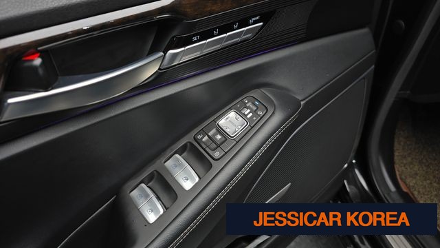 2019 Genesis G90 - Thumbnail 4