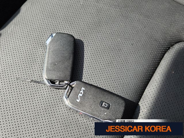 2024 Kia Sportage 5th generation hybrid - Thumbnail 7