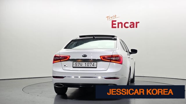 2015 Kia The New K7 - Thumbnail 2