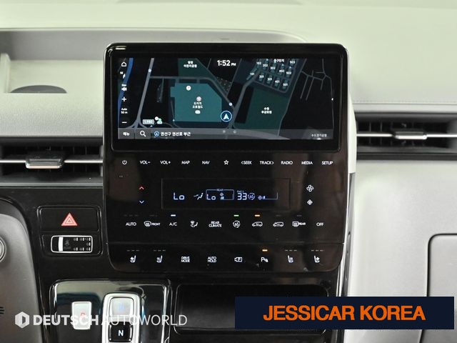 2023 Hyundai Staria - Thumbnail 2