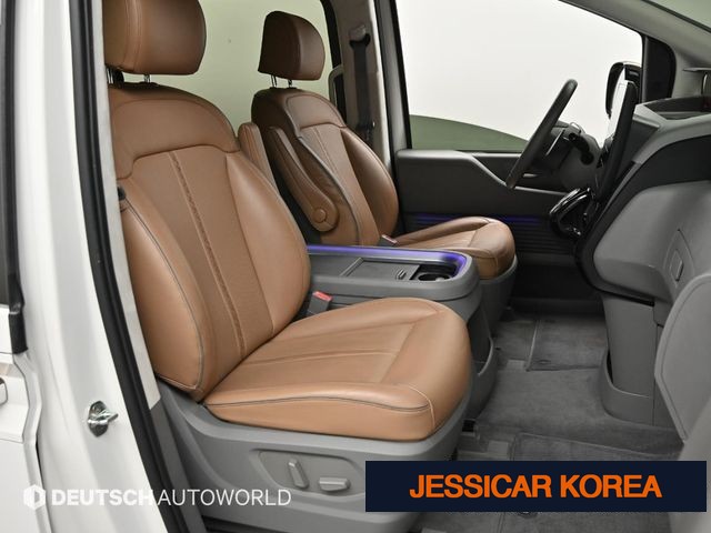 2023 Hyundai Staria - Thumbnail 8