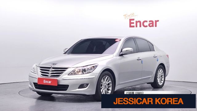 2010 Hyundai Genesis - Thumbnail 8