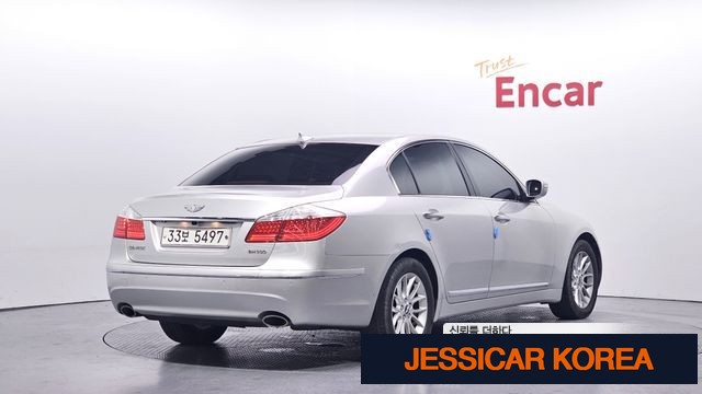 2010 Hyundai Genesis - Thumbnail 9