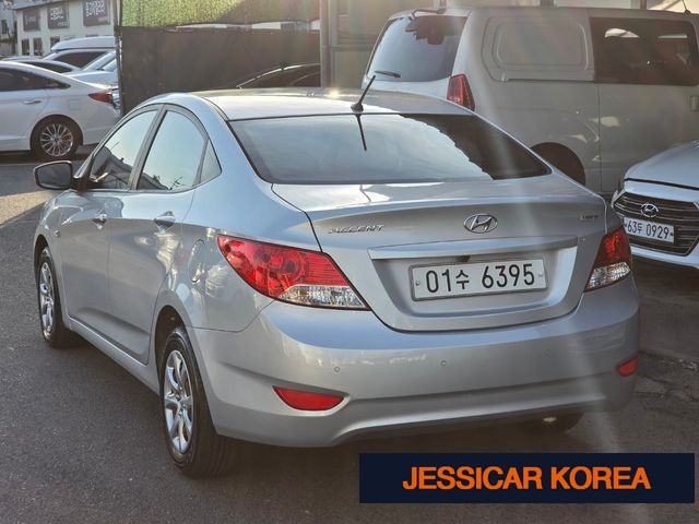 2014 Hyundai Accent (new model) - Thumbnail 8