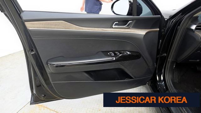 2023 Kia K5 3rd Gen - Thumbnail 2