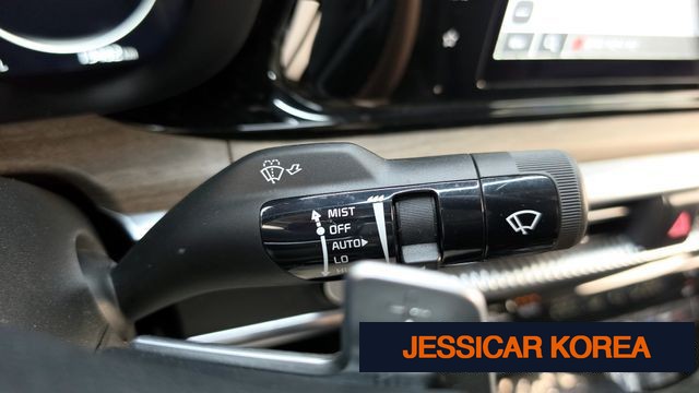 2023 Kia K5 3rd Gen - Thumbnail 3