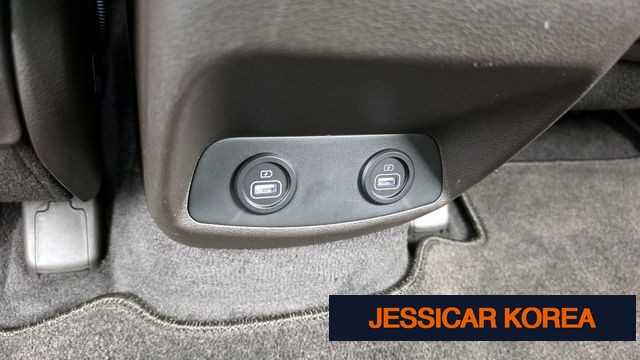 2023 Hyundai The New Santa Fe - Thumbnail 2