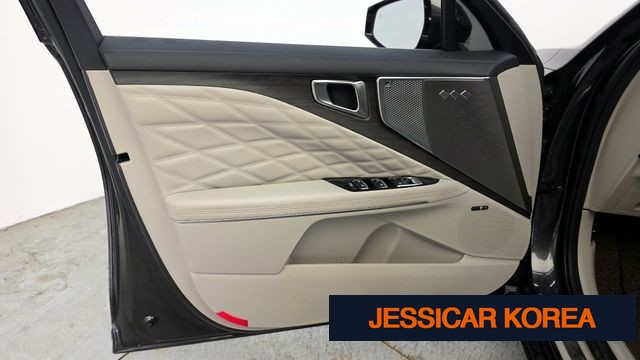 2023 Kia K8 Hybrid - Thumbnail 6