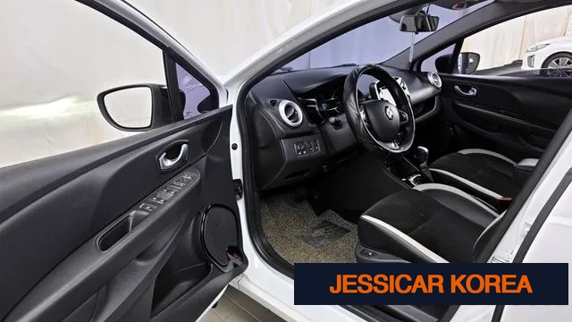 2019 Renault Korea clio - Thumbnail 10