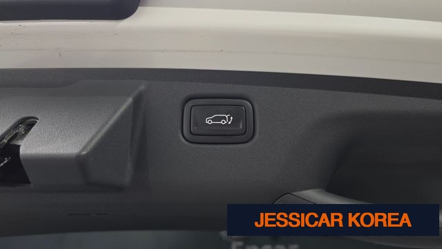 2025 Kia EV3 - Thumbnail 5