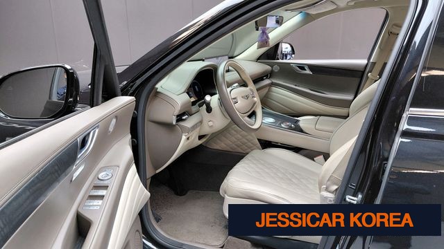2022 Genesis GV80 - Thumbnail 2