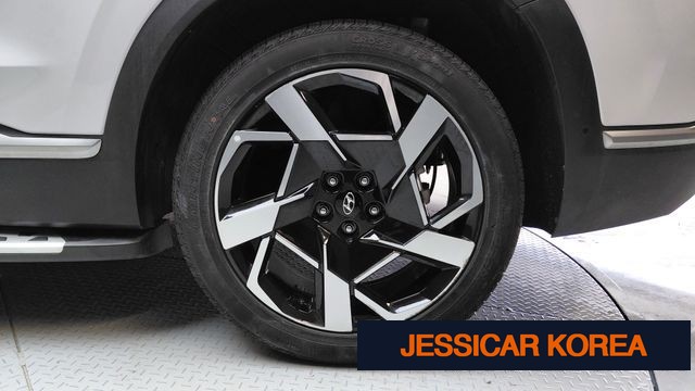 2023 Hyundai The New Santa Fe - Thumbnail 3