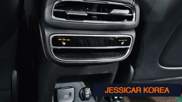 2021 Genesis GV80 - Thumbnail 2