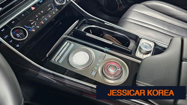 2021 Genesis GV80 - Thumbnail 8