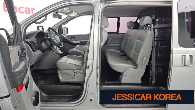 2013 Hyundai Grand Starex - Thumbnail 9