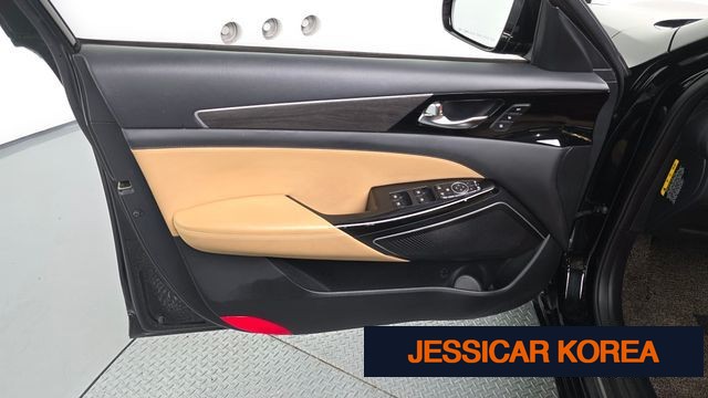 2020 Kia K7 Premier - Thumbnail 8